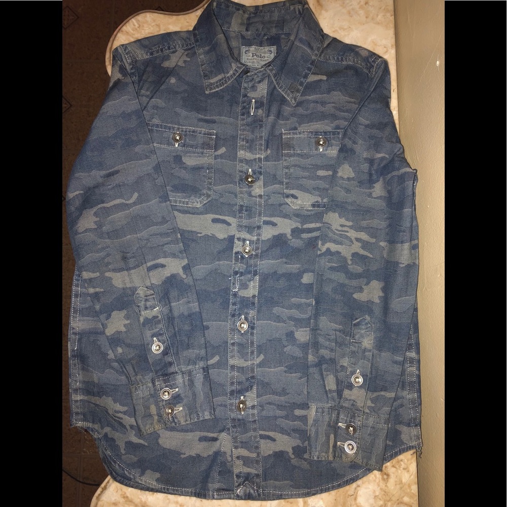 Polo button up